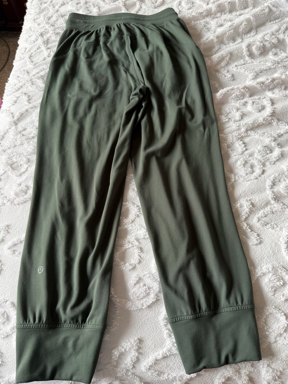 Lululemon Ready to Rulu Joggers sz 4 - Picture 3 of 5